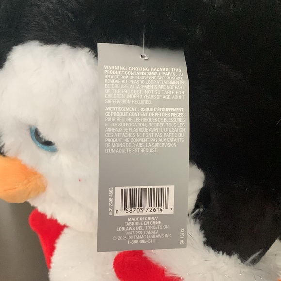 Large stuffed animal Penguin holiday NEW with tag - Picture 3 of 8